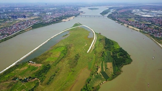 Hà Nội kiến nghị được phân quyền triển khai quy hoạch 2 bên sông Hồng - Ảnh 1.